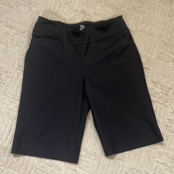 TAIL Mulligan pull on shorts in Onyx Black Size 6 EUC - Picture 6 of 16